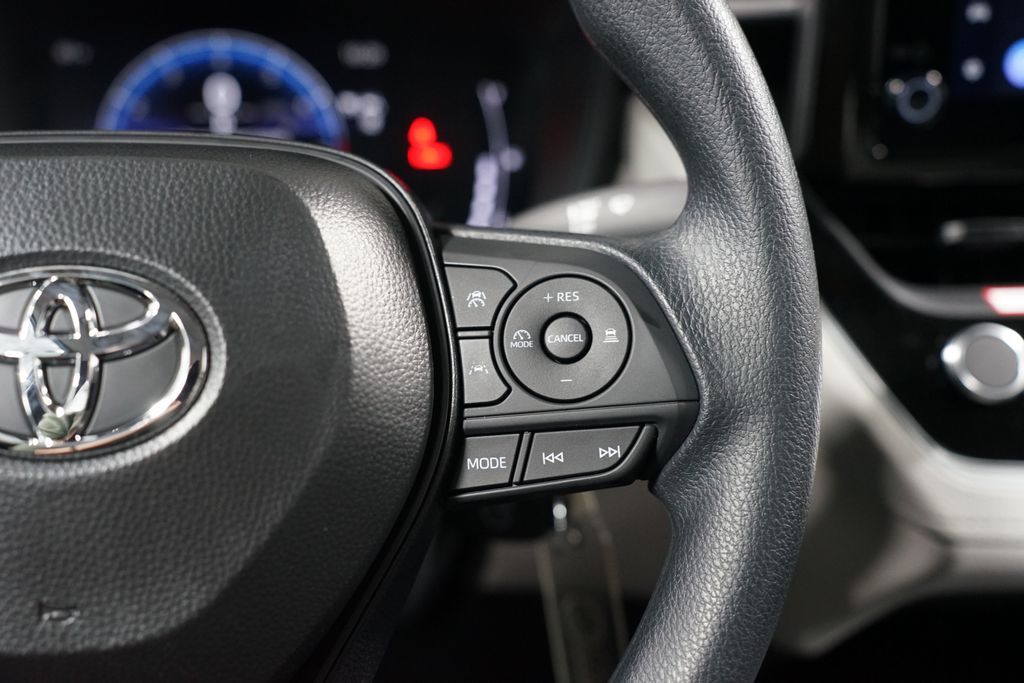 Thumbnail: 2026 Toyota Corolla Cross - 13