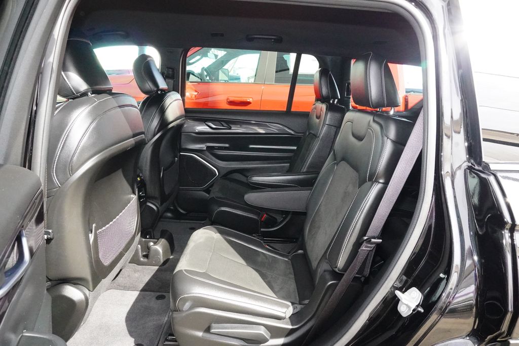 Used Car 2021 Jeep Grand Cherokee L  Altitude For Sale Under $25,000 In Weatherford, Texas