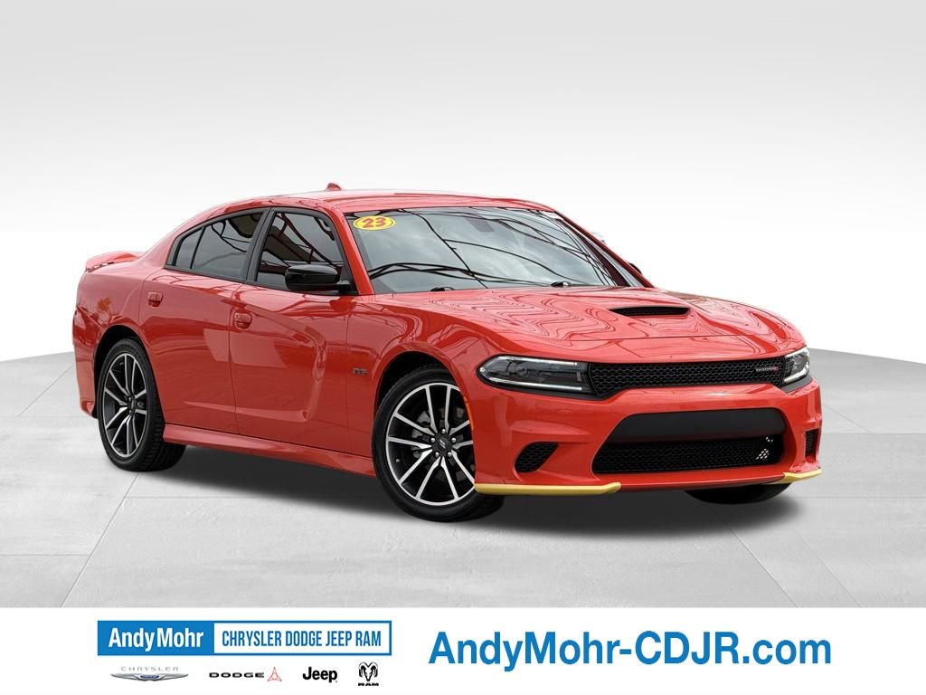 Go Mango! 2023 Dodge Charger Sedan Rear-Wheel Drive 8-Speed Automatic