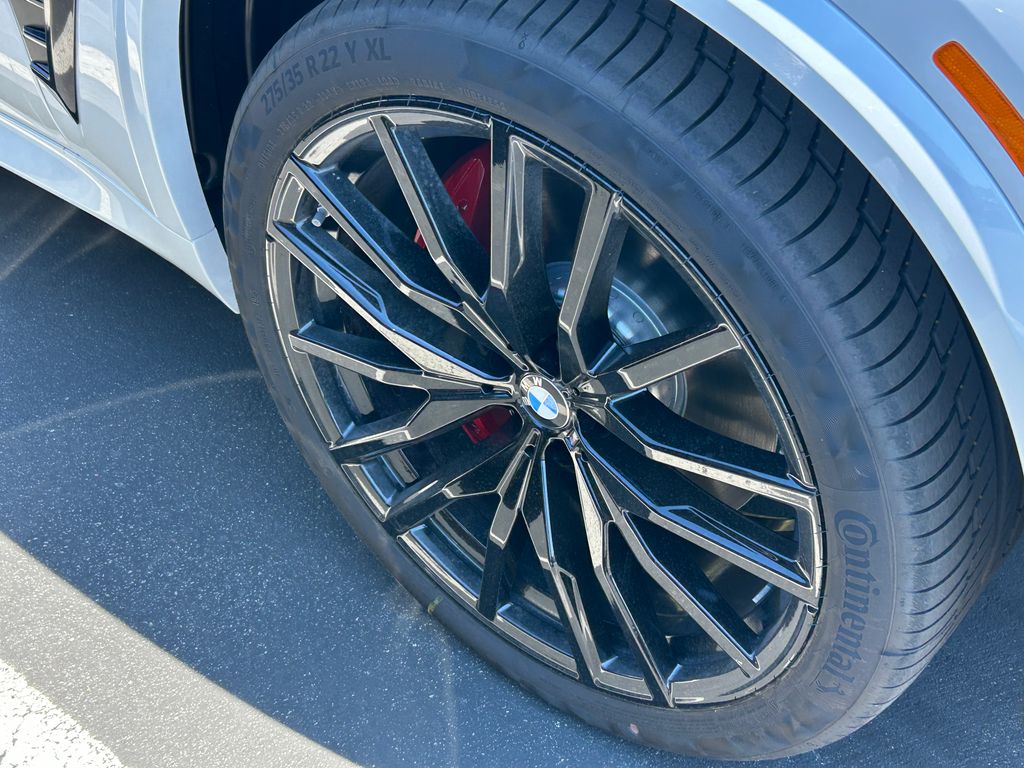 Thumbnail: 2026 BMW X5 - 3