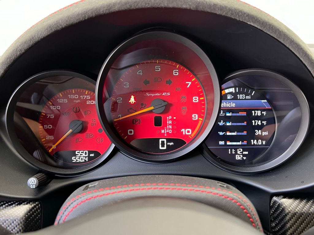 Thumbnail: 2025 Porsche  - 10