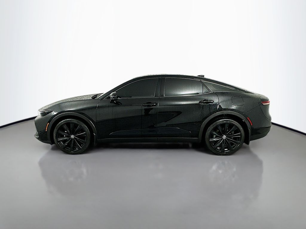 2025 Toyota Crown  8