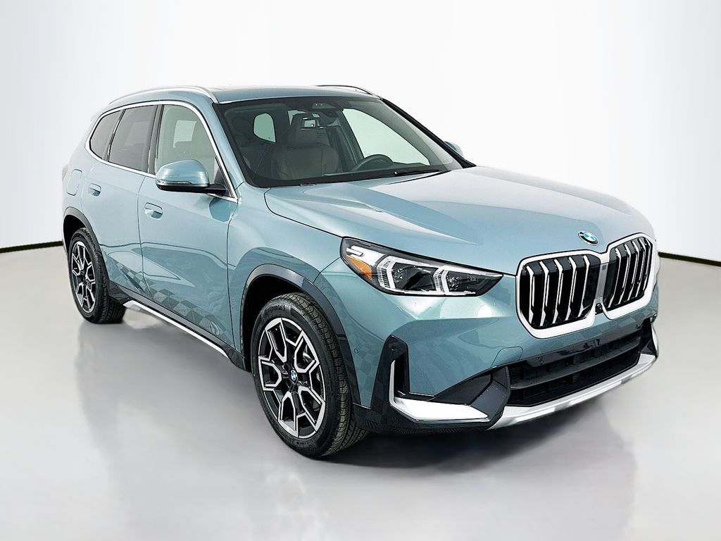 2025 BMW X1 xDrive28i 3