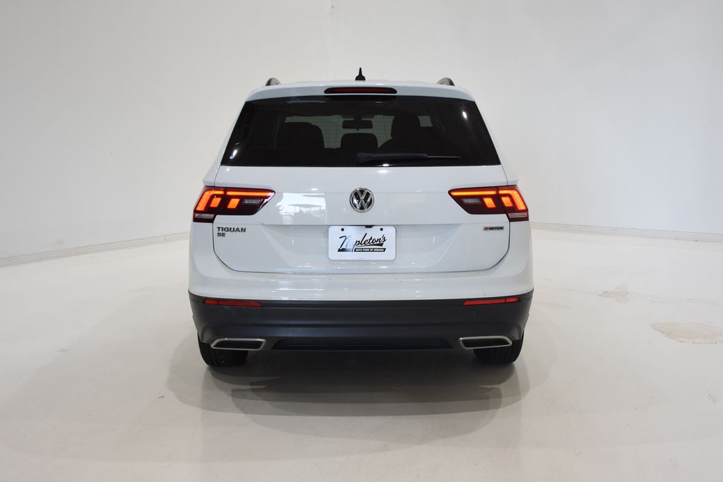 2019 Volkswagen Tiguan 2.0T SEL R-Line 4