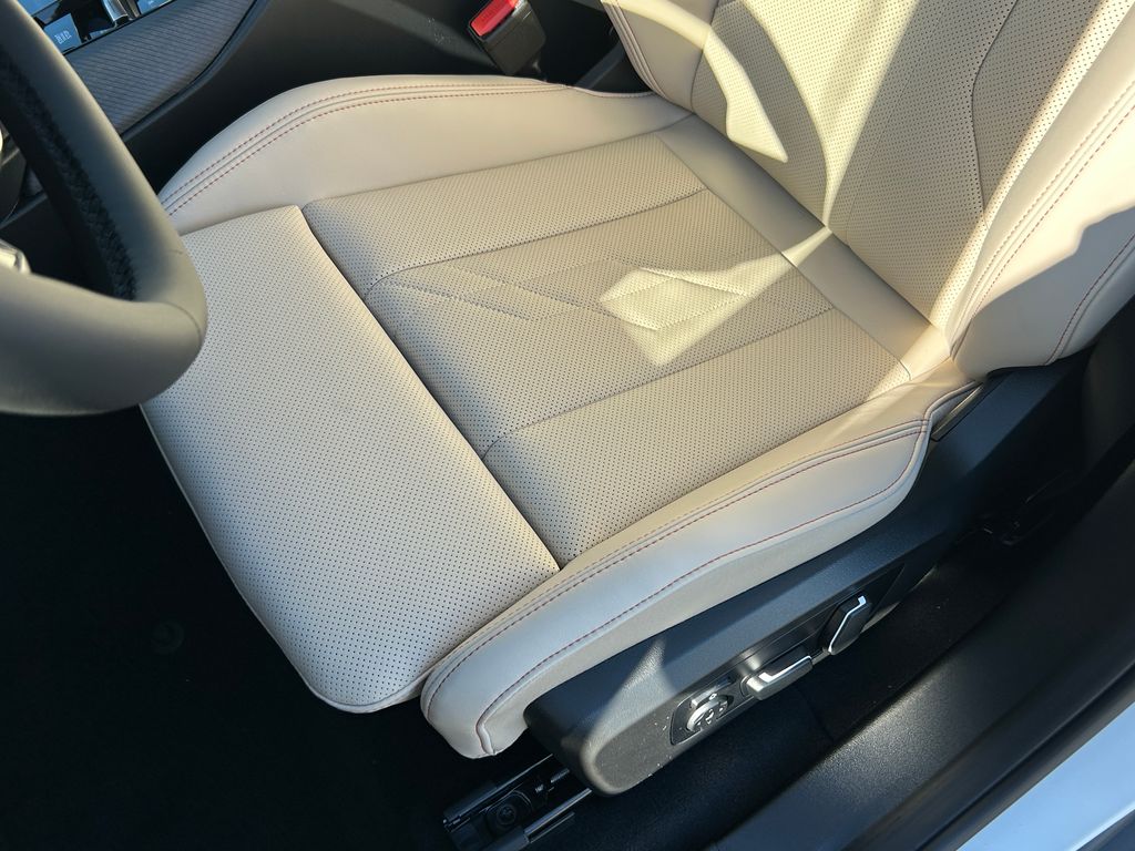 Thumbnail: 2026 BMW X3 - 15