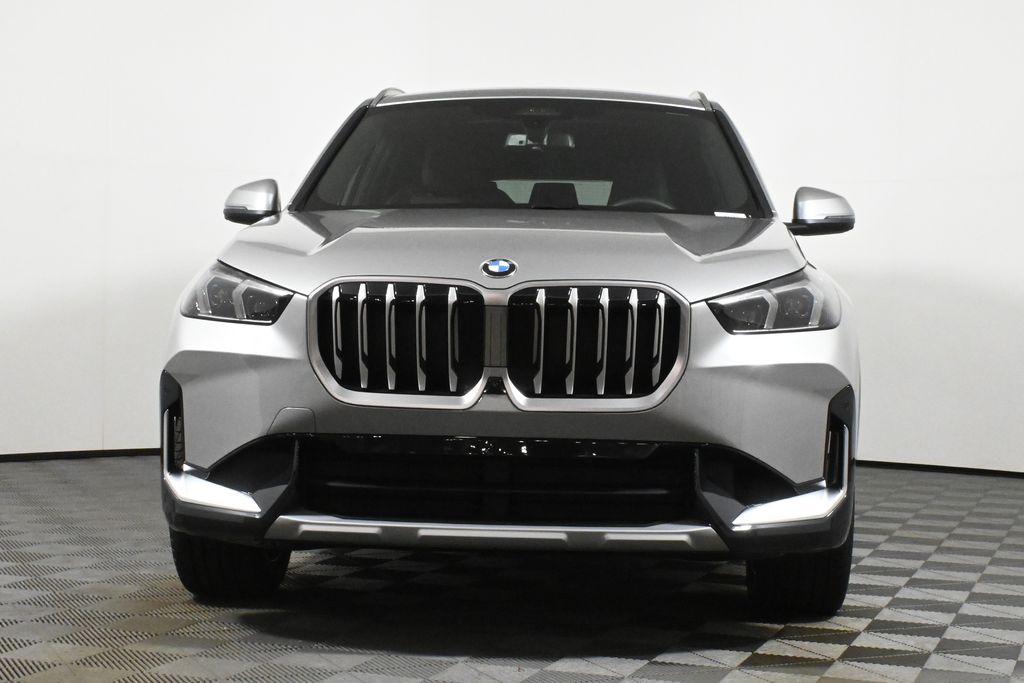 Thumbnail: 2025 BMW X1 - 10