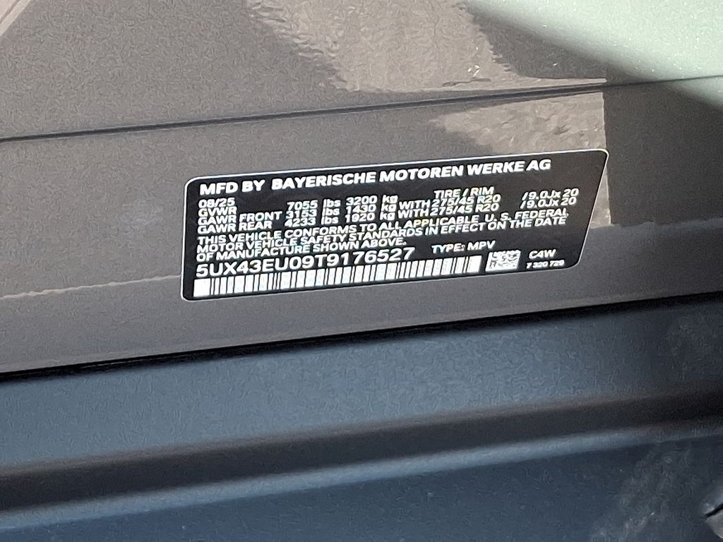 Thumbnail: 2026 BMW X5 - 10