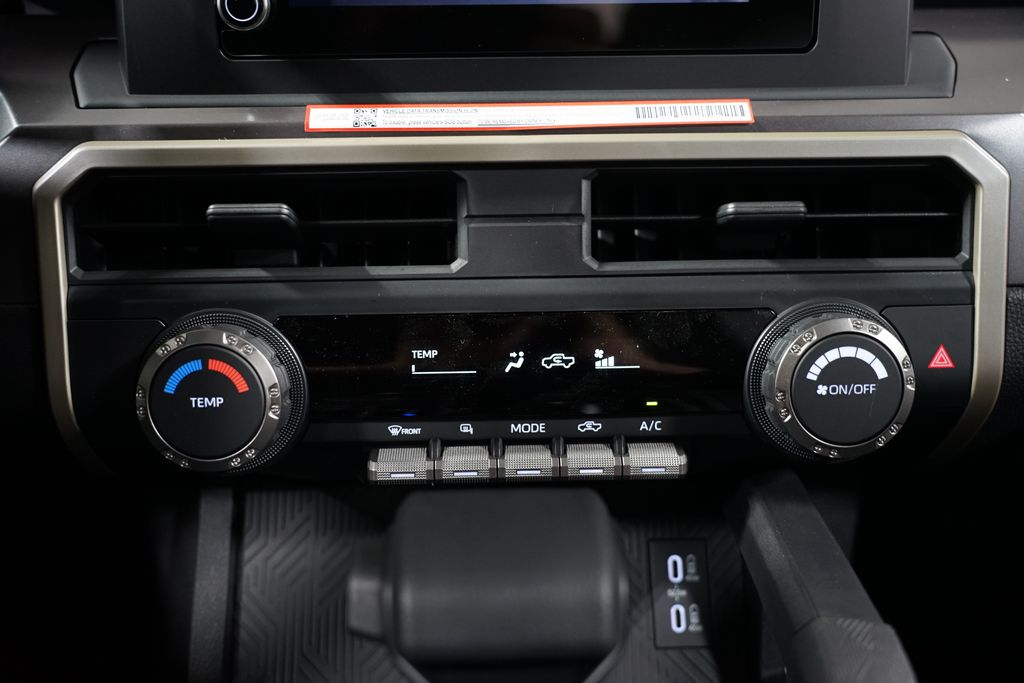 2025 Toyota Tacoma SR5 21