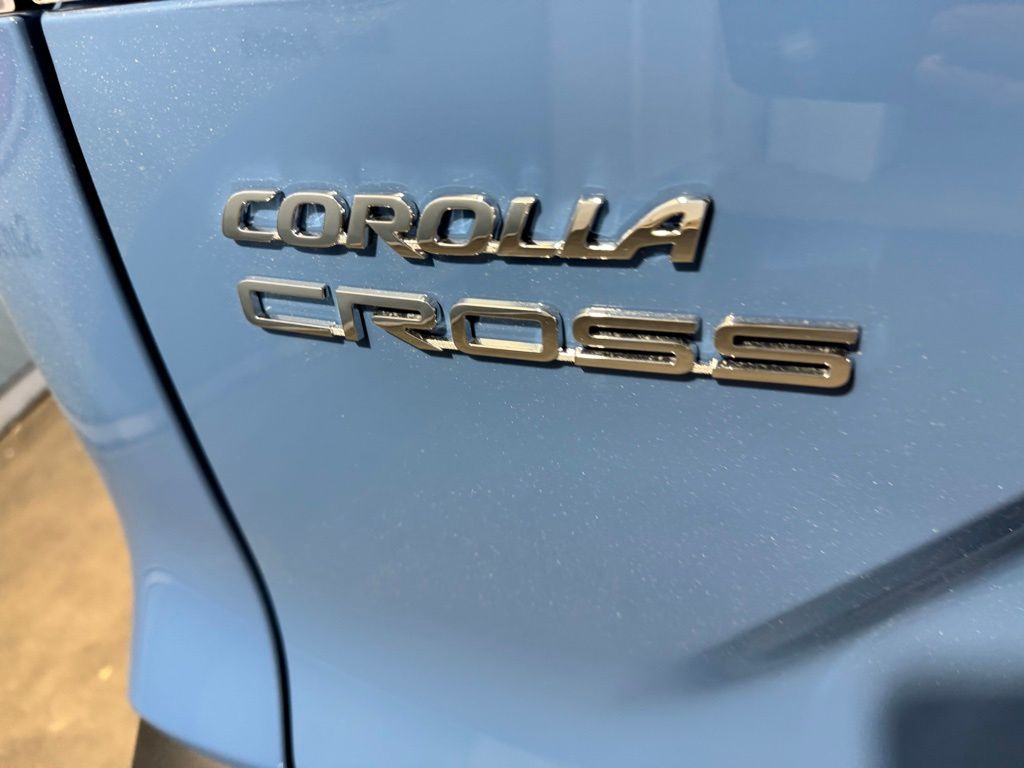 Thumbnail: 2026 Toyota Corolla Cross - 22