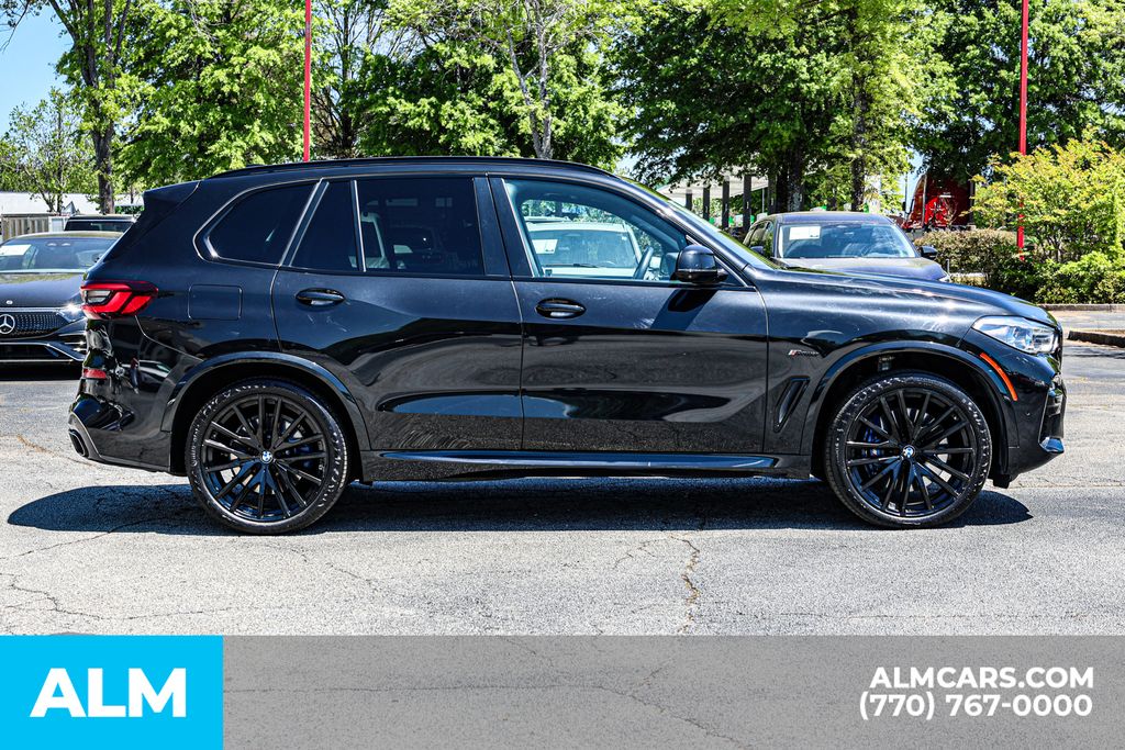 Used 2020 Black BMW M50i image 10