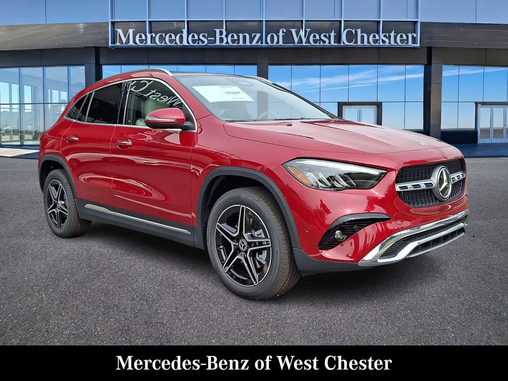 MANUFAKTUR Patagonia Red Metallic 2026 Mercedes-Benz GLA SUV / Crossover All-Wheel Drive 8-Speed Dual Clutch