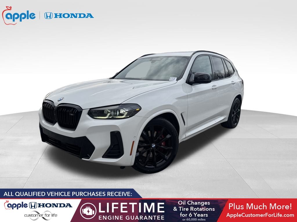 2022 BMW X3 40i's photo