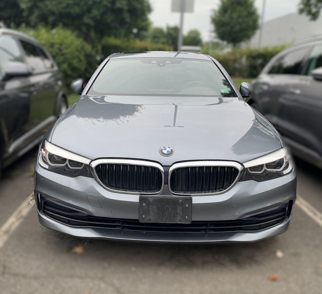 Thumbnail: 2019 BMW 5 Series - 2