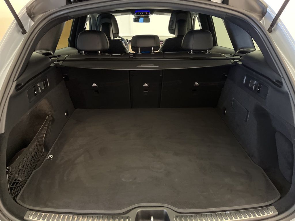 Thumbnail: 2025 Mercedes-Benz GLC - 26