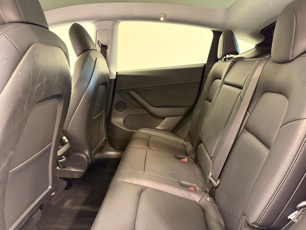 2021 Tesla Model Y Long Range 11