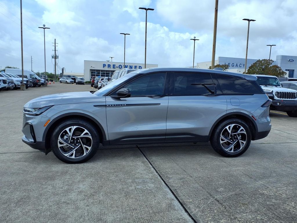 2024 Lincoln Nautilus Premiere Gray at Westside Lexus