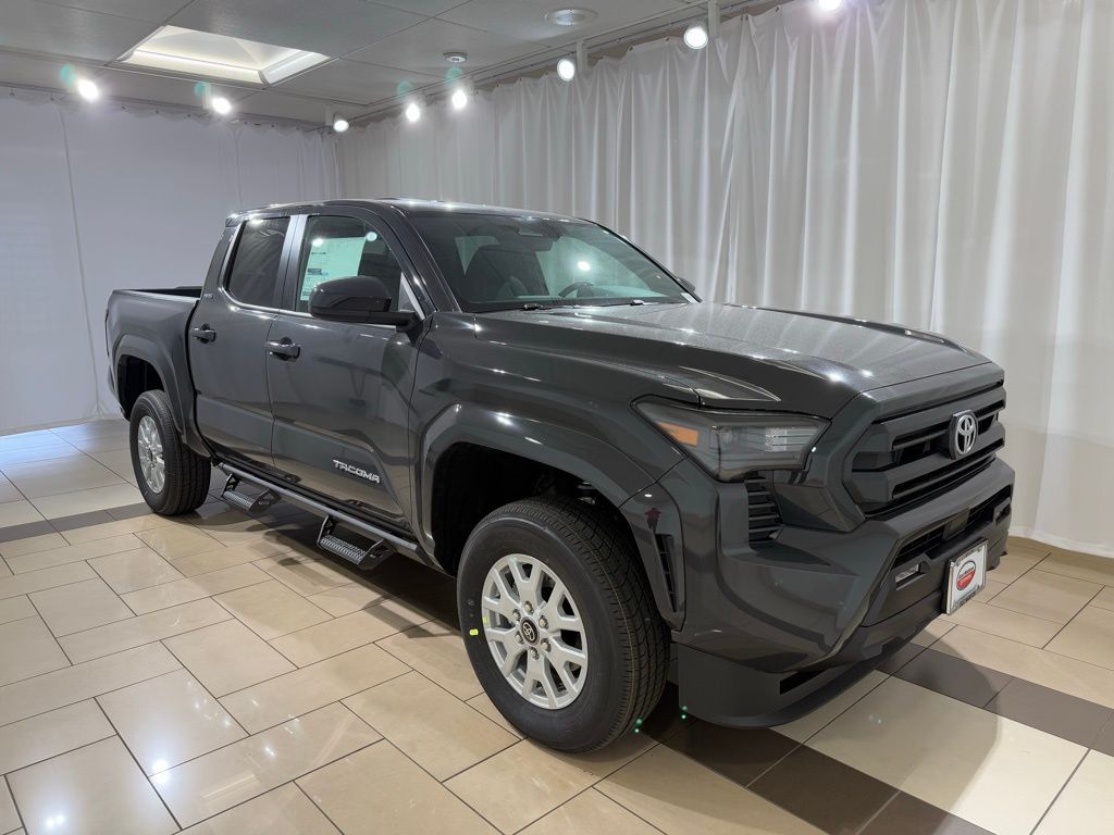 2025 Toyota Tacoma SR5 7