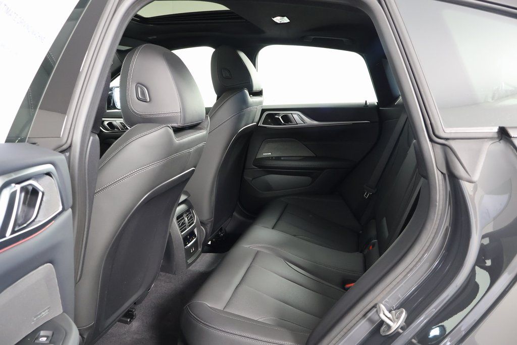 Thumbnail: 2026 BMW 4 Series - 6