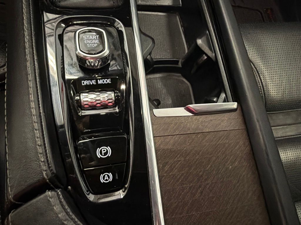 Used 2018 Volvo V90 Cross Country Wagon