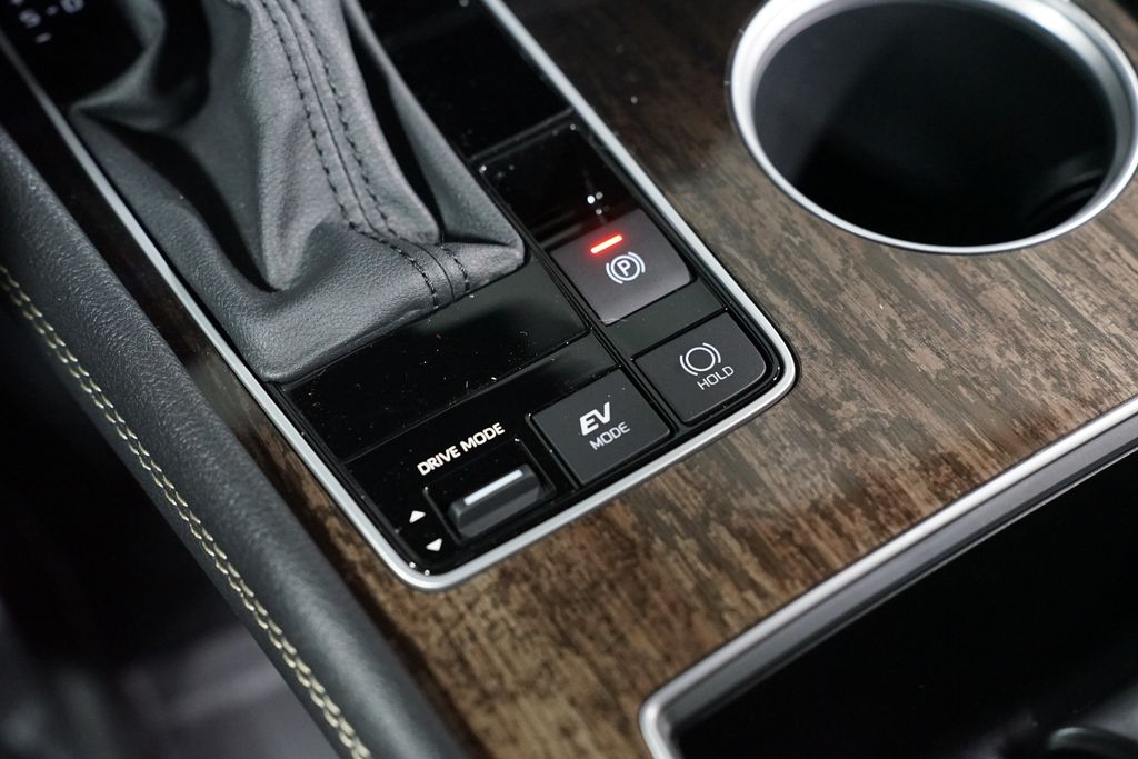 Thumbnail: 2026 Toyota Sienna - 23