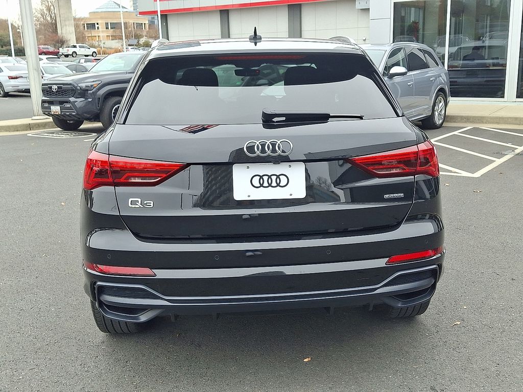 Thumbnail: 2020 Audi Q3 - 5