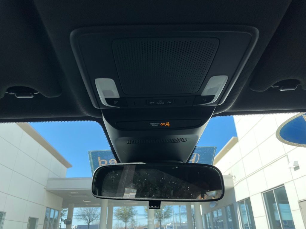 Thumbnail: 2024 Honda HR-V - 16