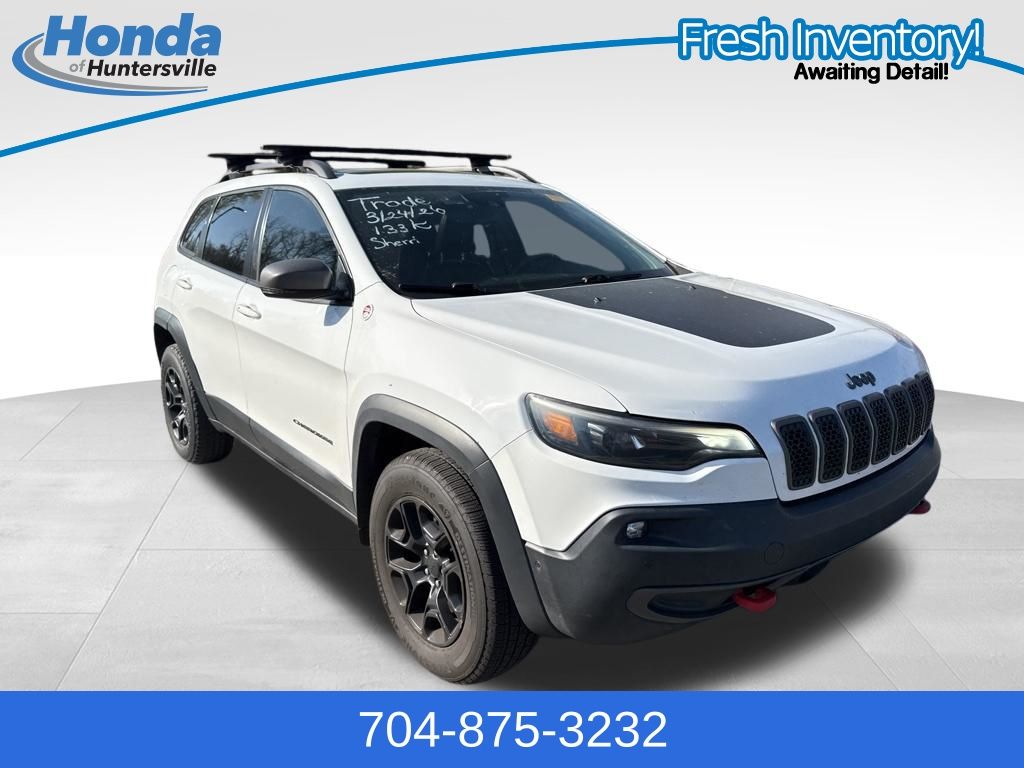 Bright White Clearcoat 2019 Jeep Cherokee Trailhawk 4WD SUV / Crossover Four-Wheel Drive 9-Speed Automatic