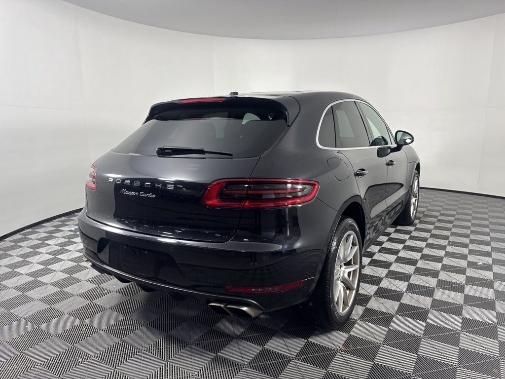 Thumbnail: 2018 Porsche Macan - 5