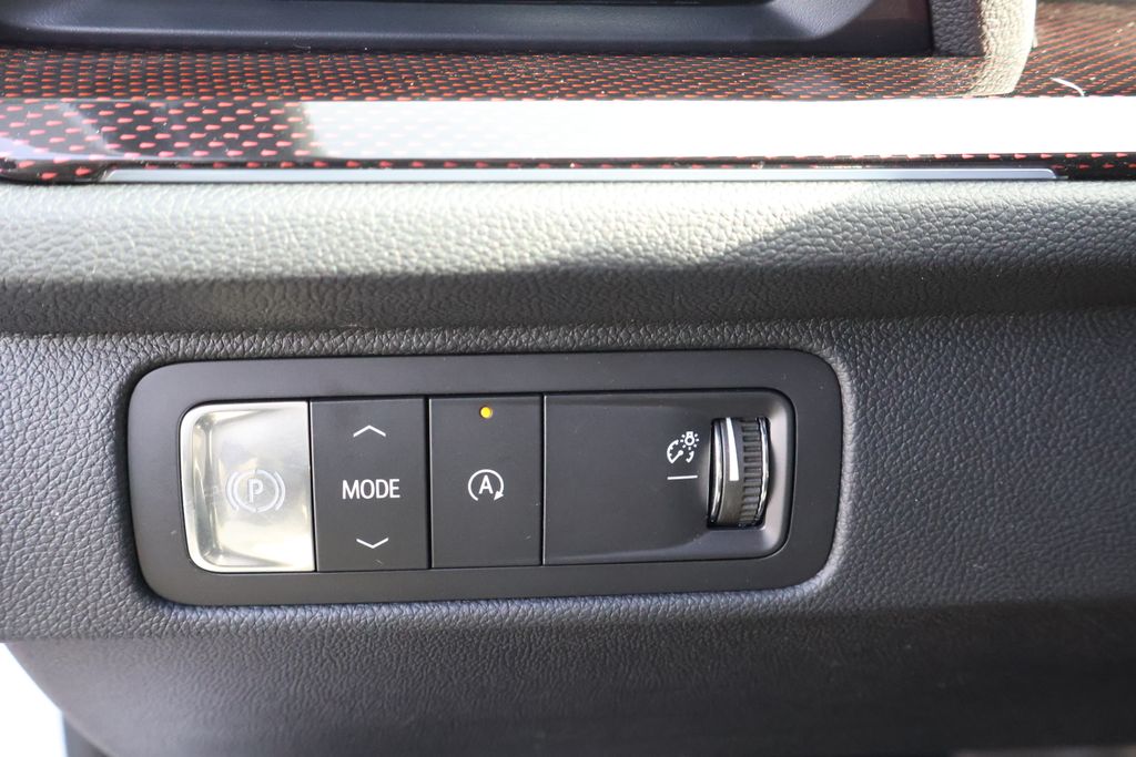 Thumbnail: 2026 Chevrolet Traverse - 20