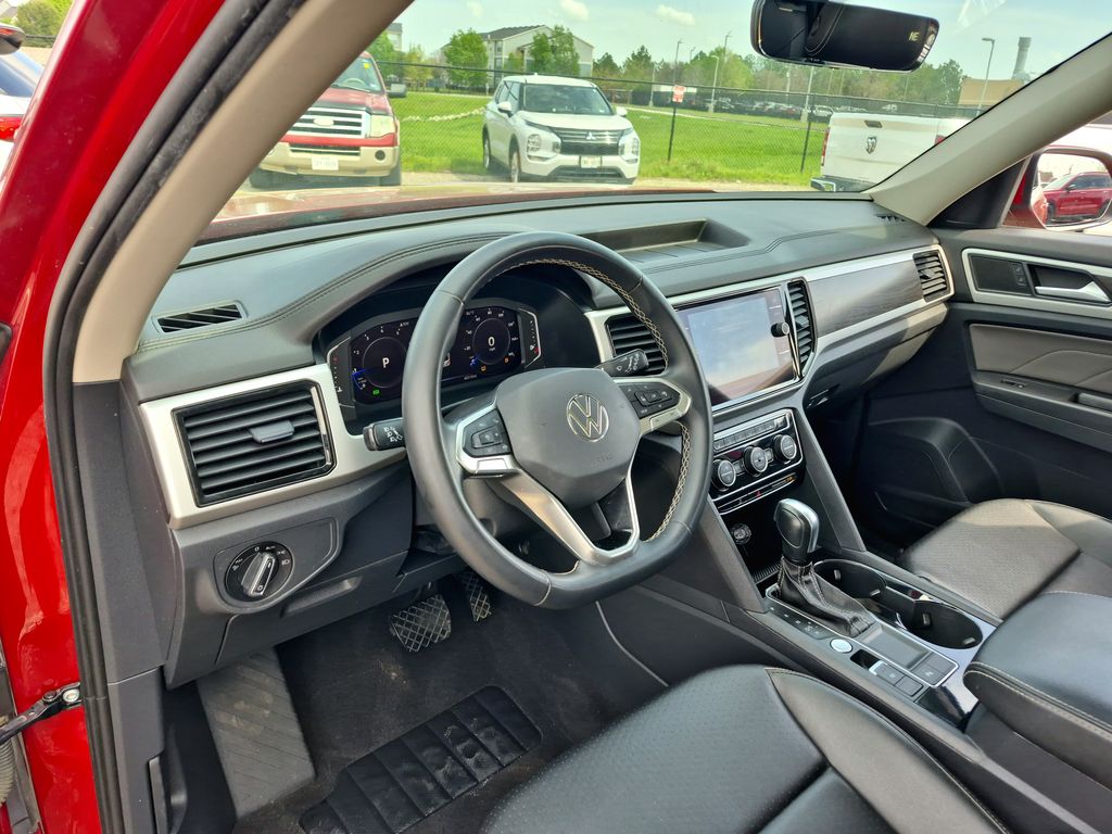 2022 Volkswagen Atlas 3.6L V6 SE w/Technology Red at DeMontrond Auto Country