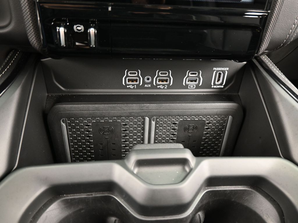 Used 2026 Ceramic Gray Clearcoat Ram Limited image 34