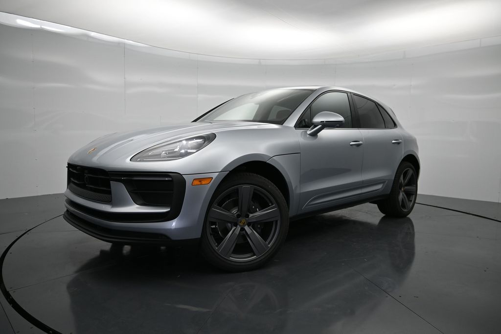 2026 Porsche Macan SUV / Crossover 7-Speed Automatic