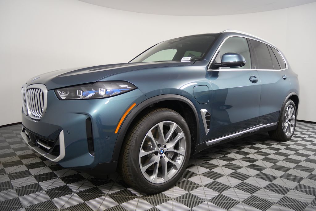 Thumbnail: 2026 BMW X5 - 7