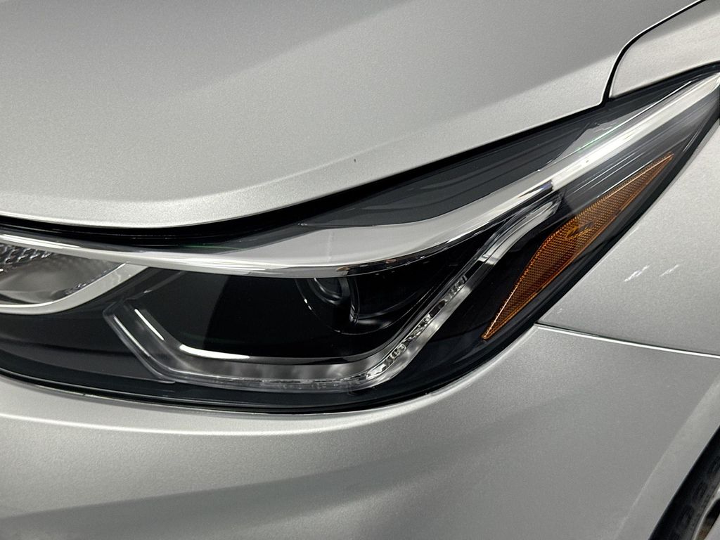 2018 Chevrolet Cruze LT photo