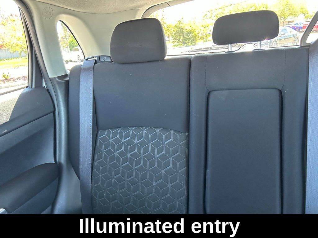 Used 2021 Gray Mitsubishi 2.0 SE image 12