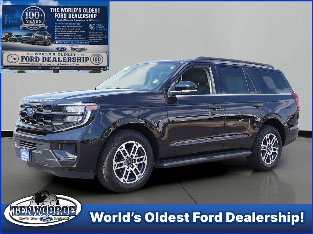 Black Metallic 2025 Ford Expedition SUV / Crossover Four-Wheel Drive Automatic