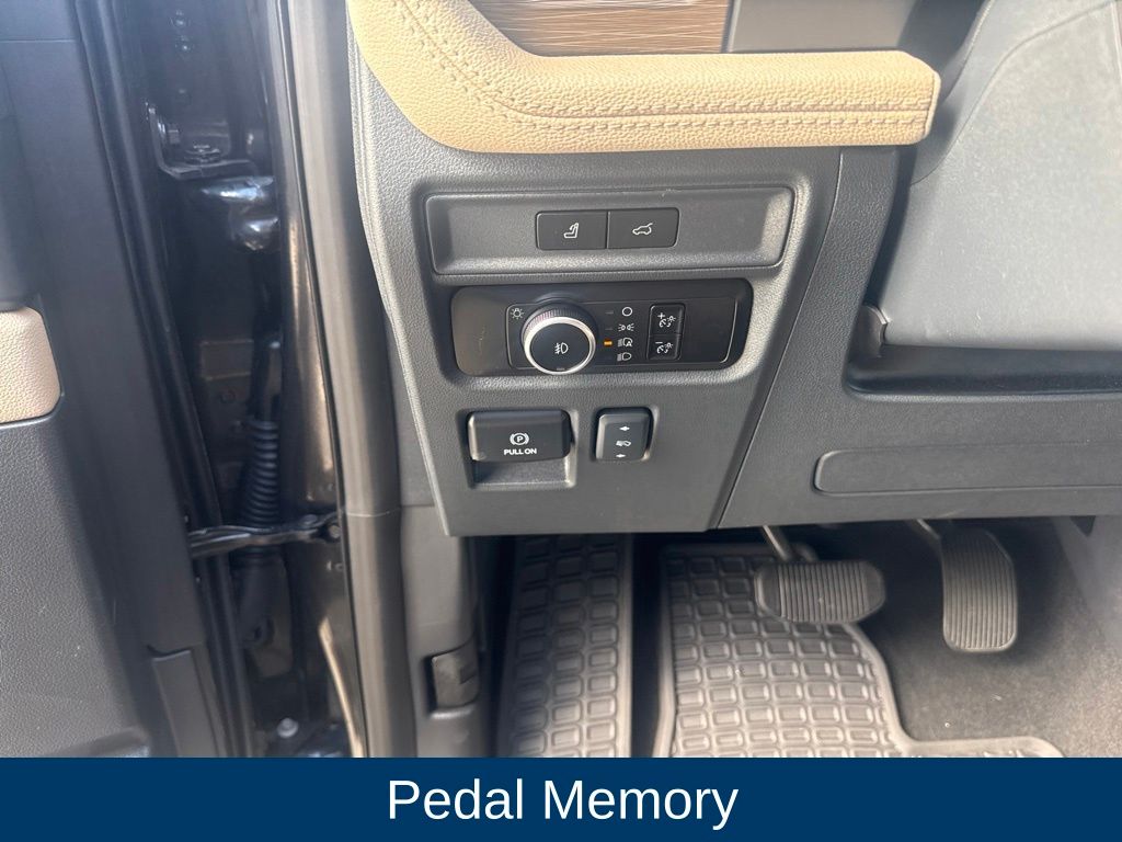 2023 Ford Expedition Limited MAX