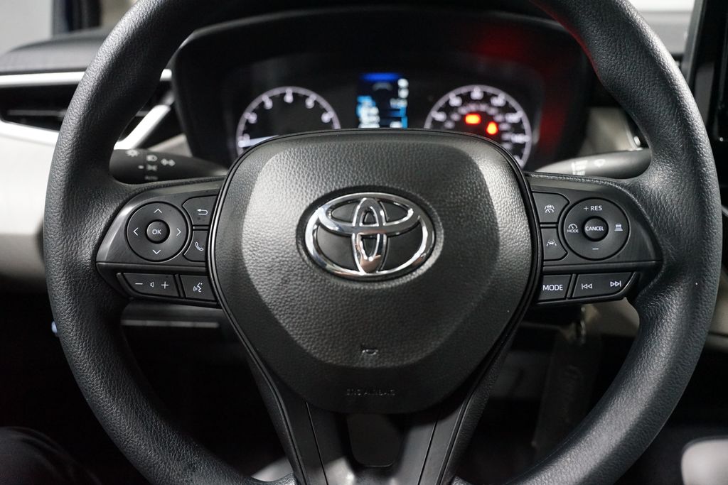 Thumbnail: 2025 Toyota Corolla - 12