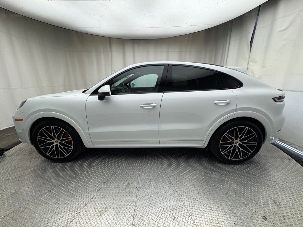 2024 Porsche   2