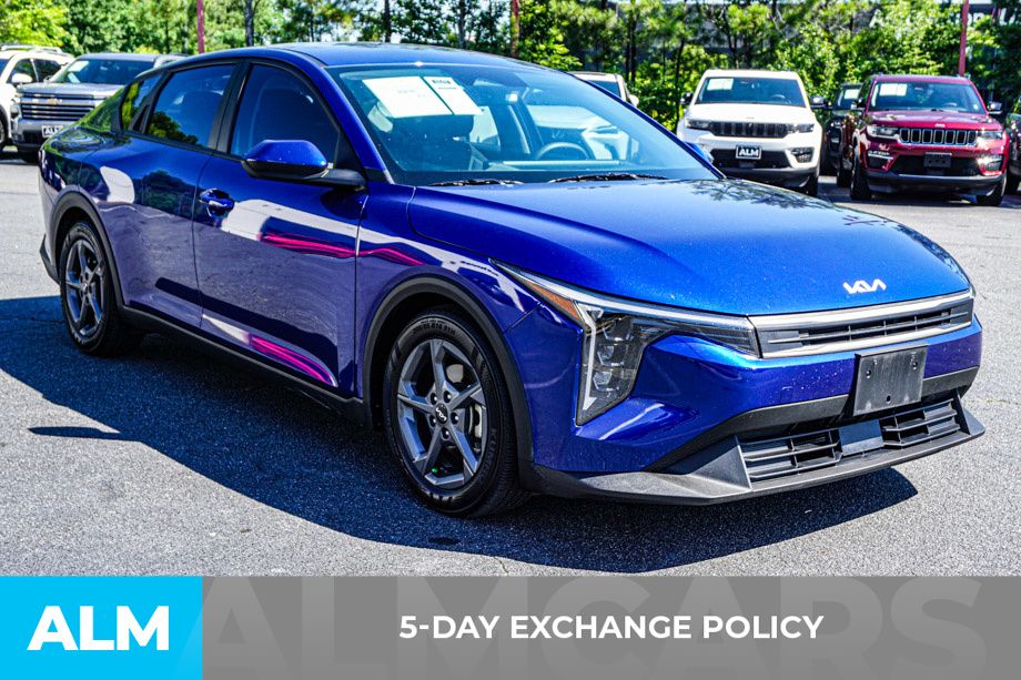 Used 2025 Blue Kia LXS image 4