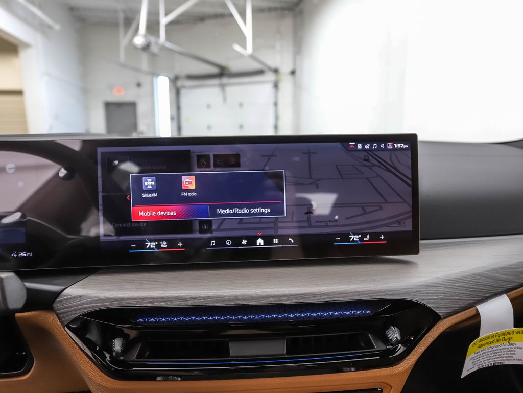 2025 BMW i4 M50 16