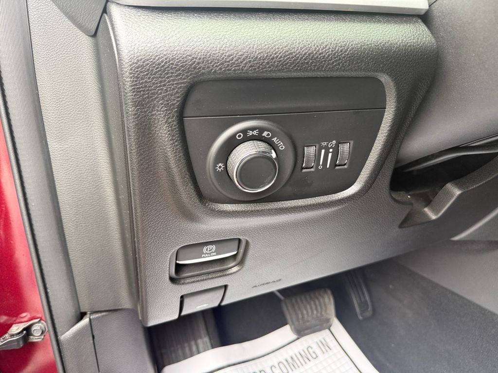 2023 Velvet Red Pearlcoat Jeep Grand Cherokee Altitude X 4X4 SUV
