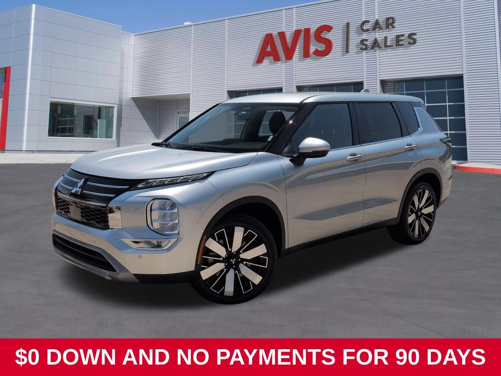 Silver 2025 Mitsubishi Outlander SUV / Crossover Front-Wheel Drive Continuously Variable Transmission
