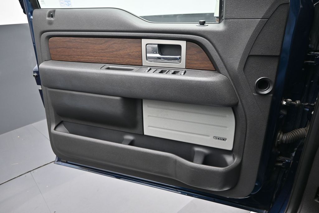 2014 Ford F-150 LARIAT