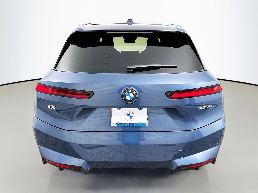 Thumbnail: 2026 BMW iX - 6