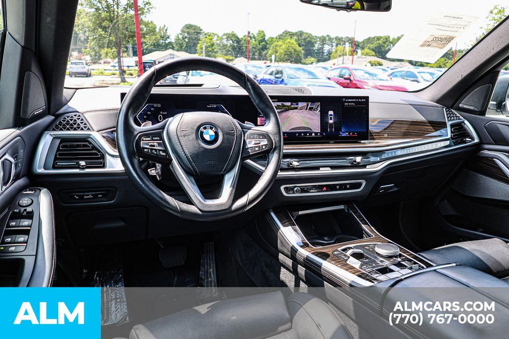 Used 2025 White BMW xDrive50e image 30