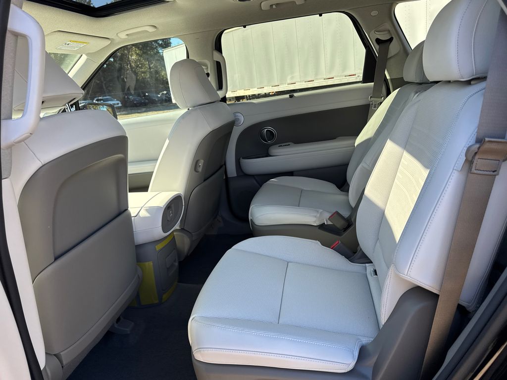 New 2026 Black Hyundai Limited image 12