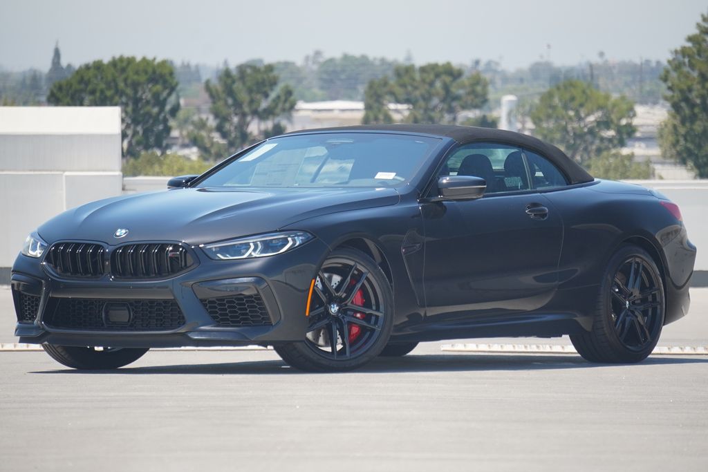 Thumbnail: 2025 BMW M8 - 2