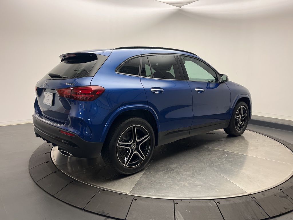 Thumbnail: 2025 Mercedes-Benz GLA - 7