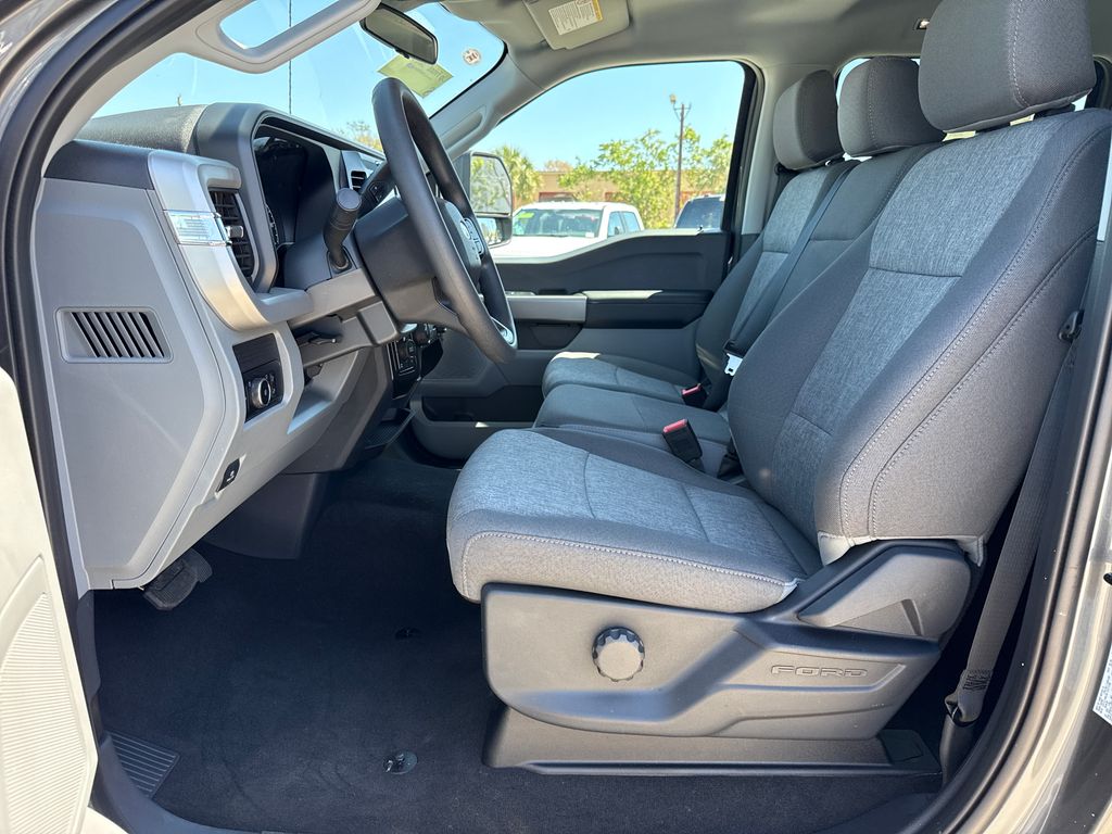 New 2026 Gray Ford XL image 18